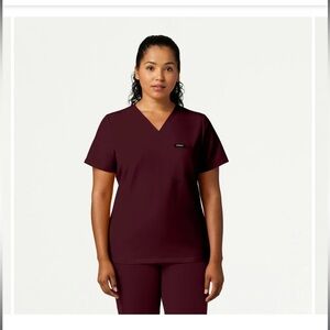 Jaanuu Women’s Burgandy Scrub Top XL